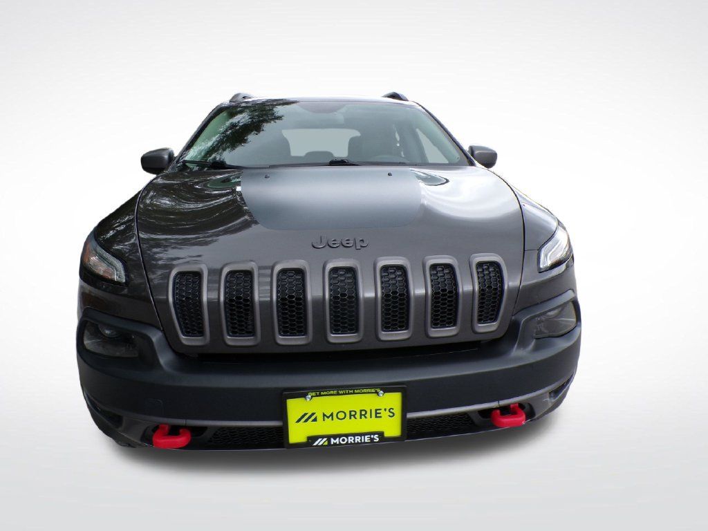 Used 2016 Jeep Cherokee Trailhawk AWD/4WD image 10