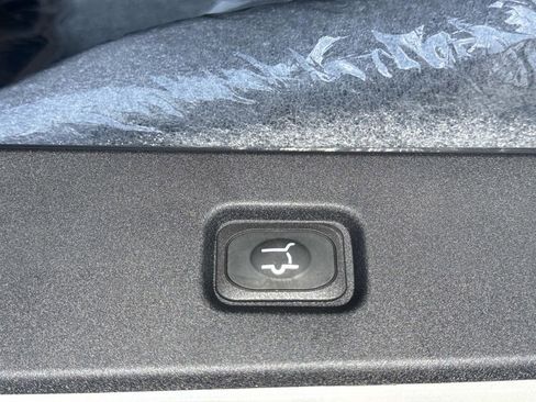 New 2026 Lincoln Navigator Black Label AWD/4WD image 12