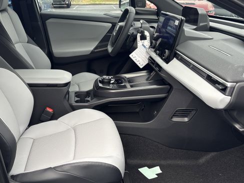 New 2026 Subaru Solterra Premium image 9