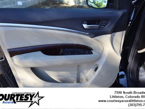 Used 2018 Acura MDX SH-AWD image 23