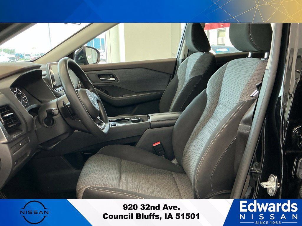 Used 2021 Nissan Rogue SV AWD/4WD image 21