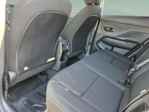 Certified 2025 Hyundai Kona SEL FWD image 15