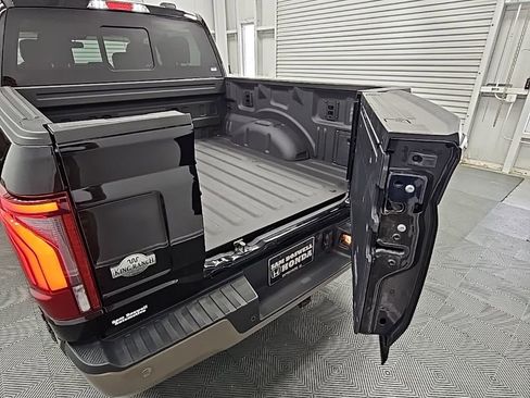 Used 2025 Ford F150 King Ranch w/ FX4 Off-Road Package image 41