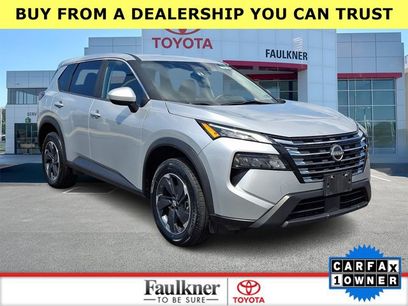 Used 2024 Nissan Rogue SV