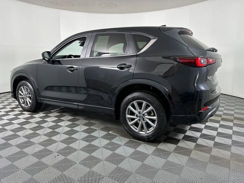 Used 2024 MAZDA CX-5 AWD 2.5 S w/ Select Package image 2