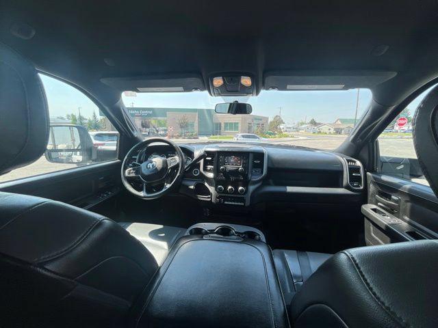 Used 2024 RAM 2500 Tradesman w/ Chrome Appearance Group AWD/4WD image 31