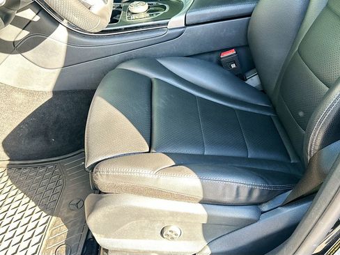 Used 2018 Mercedes-Benz GLC 300 image 20