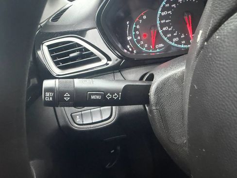 Used 2021 Chevrolet Spark LT FWD image 23