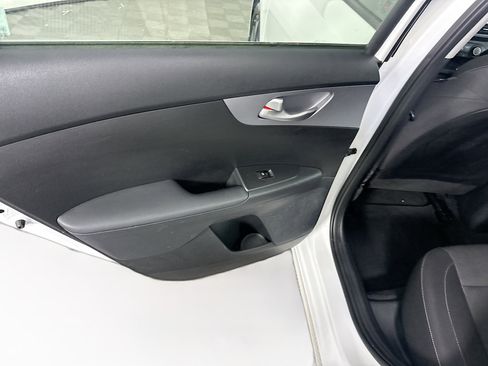 Used 2024 Kia Forte LXS image 24