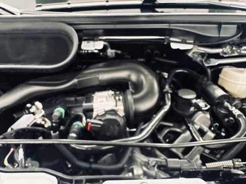 New 2026 Ford Transit 250 148 Medium Roof w/ Load Area Protection Package image 31