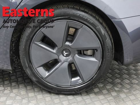 Used 2023 Tesla Model 3 Standard Range image 30
