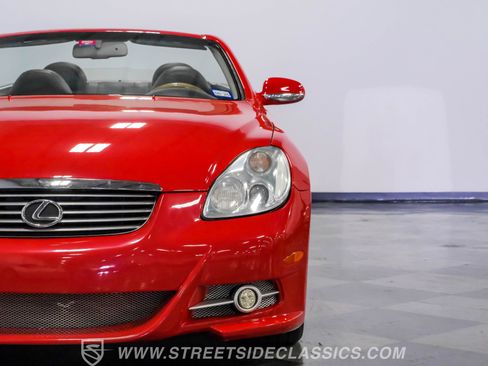 Used 2002 Lexus SC 430 Convertible image 21