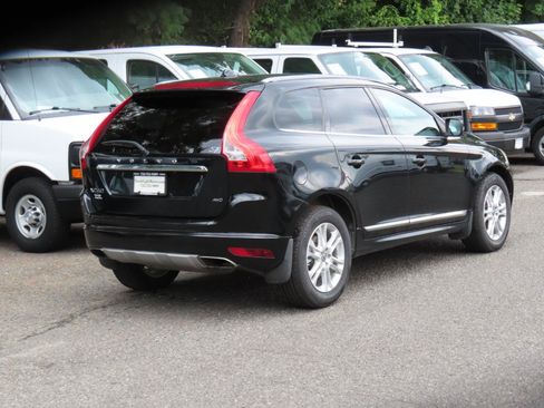 Used 2015 Volvo XC60 3.2 Platinum AWD/4WD image 5