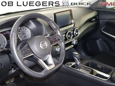 Used 2023 Nissan Sentra SR w/ Electronics Package image 10