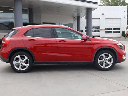 Used 2018 Mercedes-Benz GLA 250 4MATIC image 7