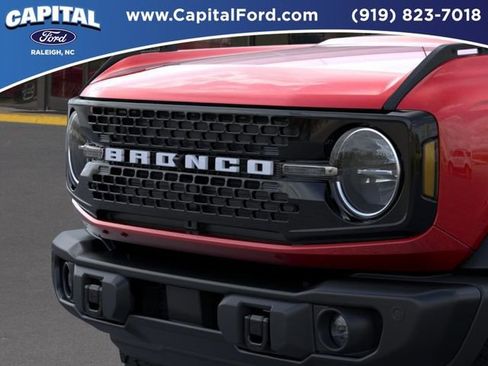 New 2025 Ford Bronco Big Bend w/ Black Diamond Package AWD/4WD image 19