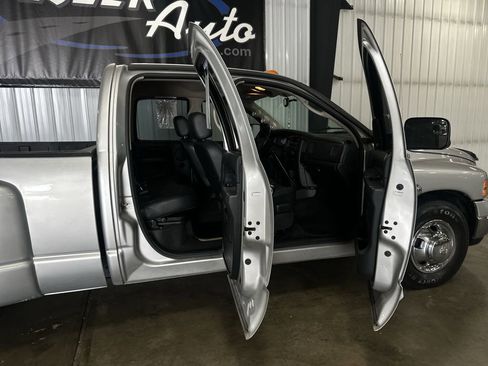 Used 2003 Dodge Ram 3500 Truck ST RWD image 30