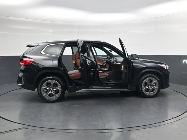 Used 2026 BMW X1 xDrive28i AWD/4WD image 40