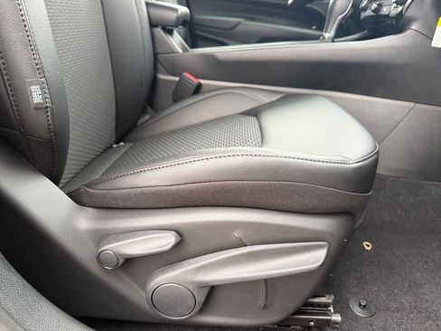 New 2026 Jeep Compass Latitude image 17