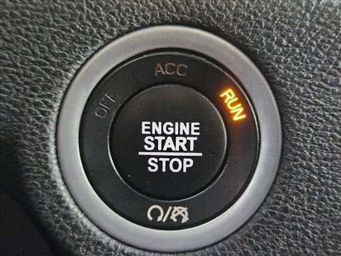 Used 2023 Dodge Charger SXT image 14