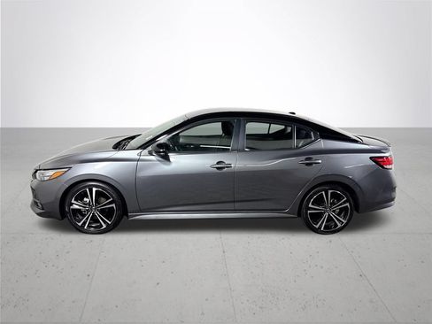 Used 2022 Nissan Sentra SR w/ Electronics Package FWD image 9