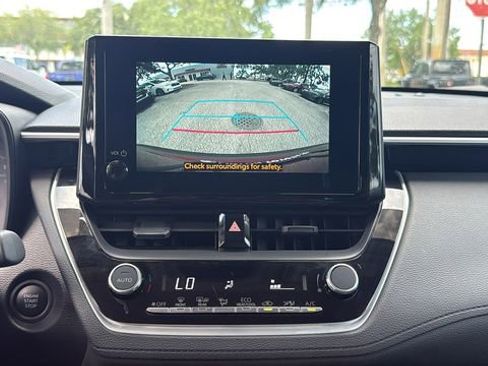 Certified 2024 Toyota Corolla Cross LE image 24