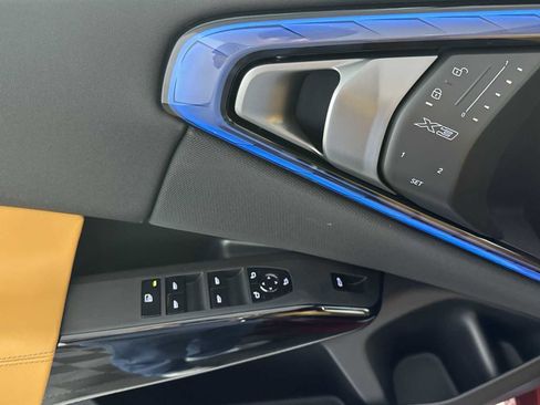 New 2026 BMW X3 xDrive30 w/ Premium Package image 13