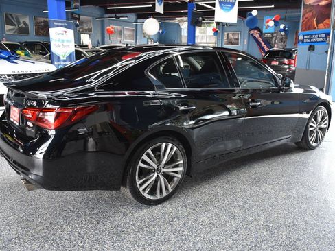 Used 2019 INFINITI Q50 Signature Edition AWD/4WD image 3