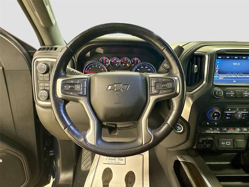 Used 2021 Chevrolet Silverado 1500 LT Trail Boss w/ Convenience Package II image 11