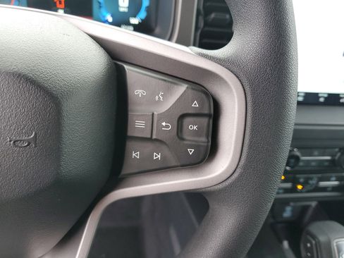 New 2025 Ford Bronco 4-Door AWD/4WD image 18