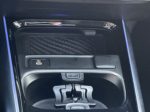 Certified 2025 Mercedes-Benz GLA 35 AMG 4MATIC image 33