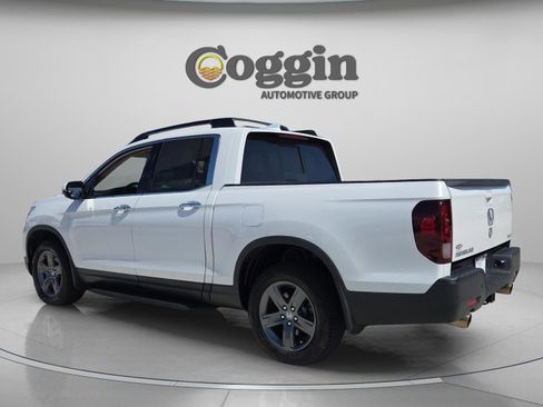 Used 2023 Honda Ridgeline RTL-E image 3