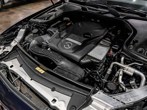 Used 2018 Mercedes-Benz E 300 image 52