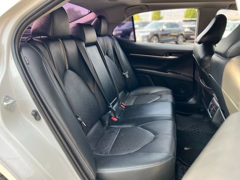 Used 2022 Toyota Camry XSE FWD image 26