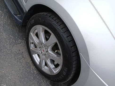 Used 2011 Cadillac SRX Performance image 11