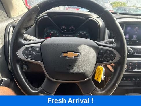Used 2021 Chevrolet Colorado LT w/ Safety Package RWD image 5