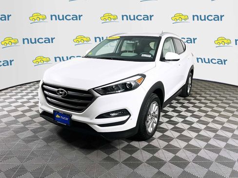 Used 2016 Hyundai Tucson SE w/ Option Group 02 AWD/4WD image 3