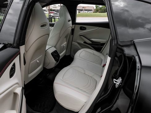 Used 2023 Aston Martin DBX 707 image 33