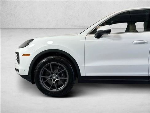 New 2026 Porsche Cayenne S AWD/4WD image 27