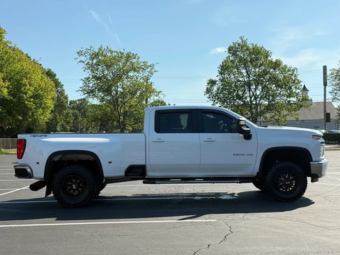 Used 2021 Chevrolet Silverado 3500 LT w/ Convenience Package AWD/4WD image 7