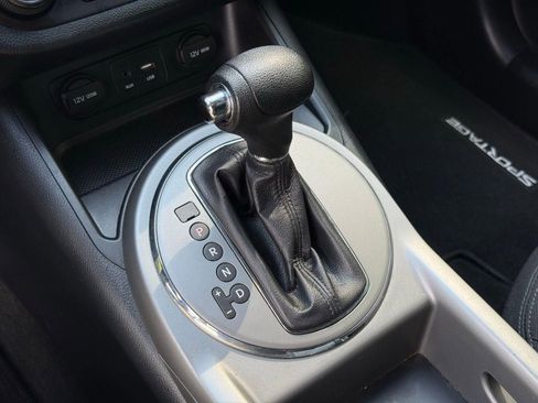 Used 2016 Kia Sportage LX FWD image 46