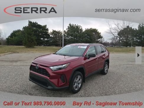 Used 2023 Toyota RAV4 LE image 1