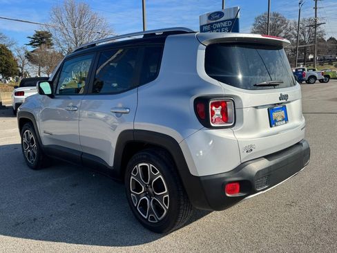 Used 2017 Jeep Renegade Limited image 5