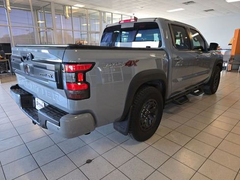 Used 2025 Nissan Frontier PRO-4X w/ Pro Convenience Package AWD/4WD image 8