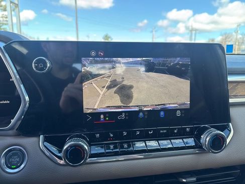 New 2026 GMC Canyon Denali image 19