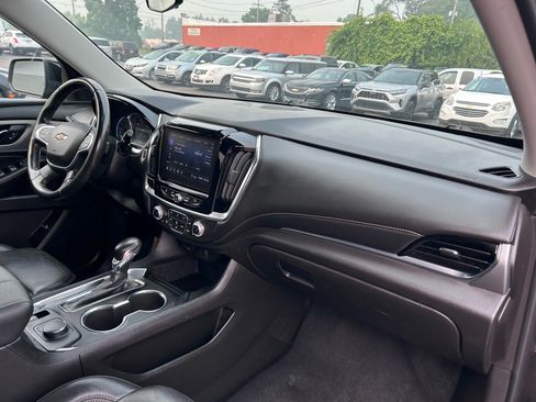 Used 2021 Chevrolet Traverse LT AWD/4WD image 13