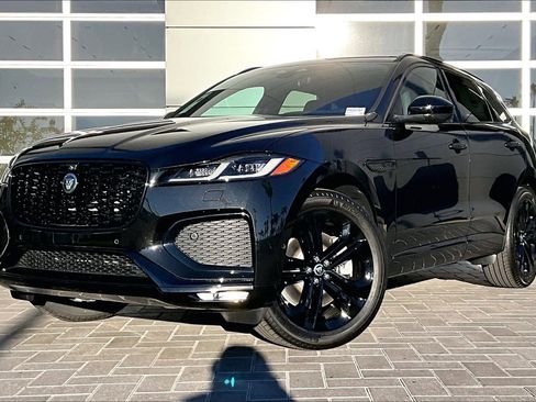New 2026 Jaguar F-PACE R-Dynamic S image 1