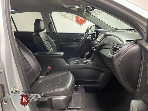 Used 2019 Chevrolet Equinox Premier AWD/4WD image 23