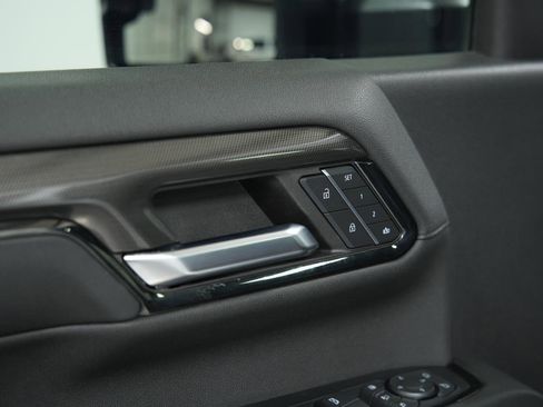 Used 2024 GMC Sierra 2500 AT4 w/ AT4 Premium Plus Package image 25