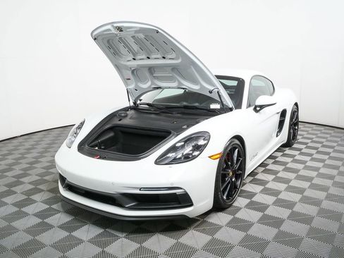 Used 2025 Porsche 718 Cayman GTS image 26